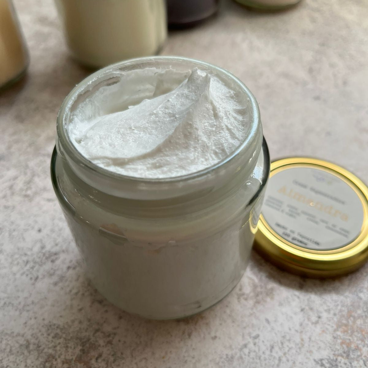 Crema Corporal Reparadora de Almendras